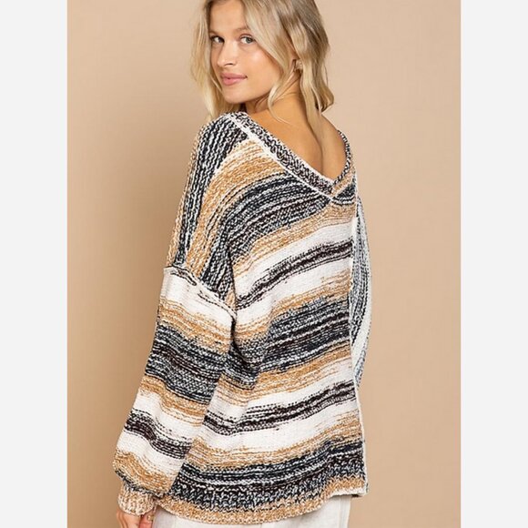 Super Soft Striped V-Neck Sweater – Relaxed Fit, All-Season - Picture 4 of 8